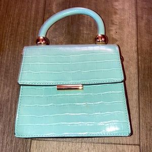 Brand new ALDO crossbody hand bay